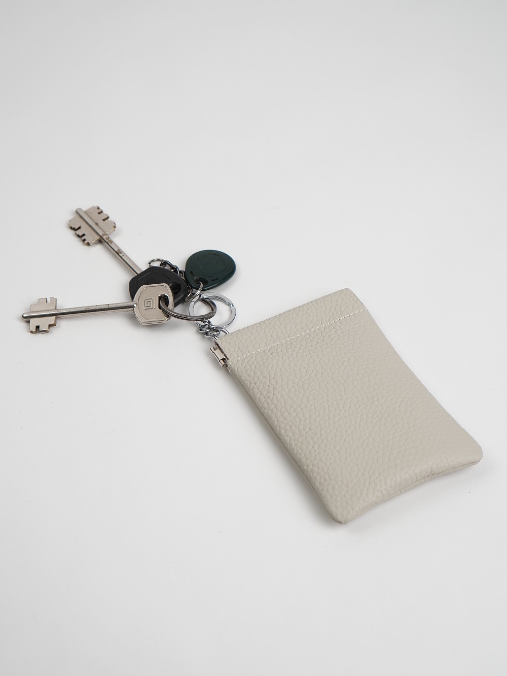 фото 455-00 8005 Ключница DE-GOSA бежевый