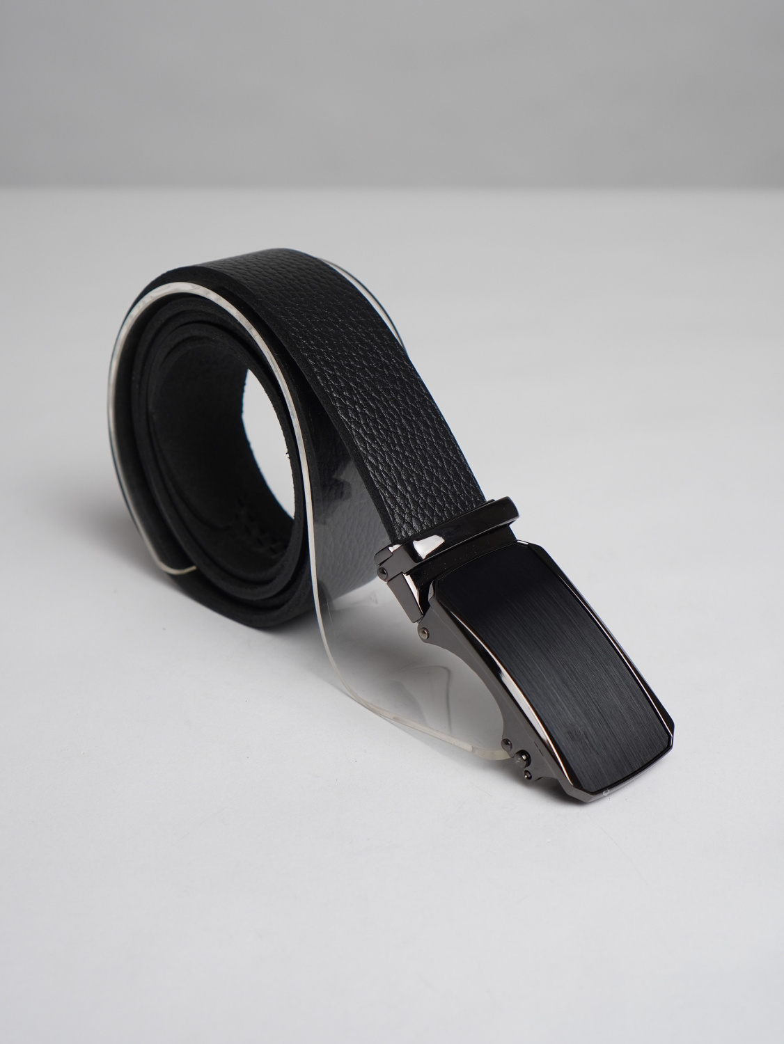 фото 453-10  Ремень мужской DG черный