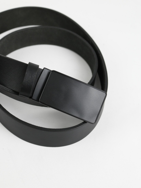 фото 457-31  Ремень мужской DG черный