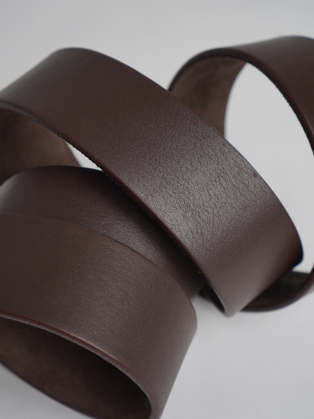 фото 453-07  Ремень мужской DG коричневый