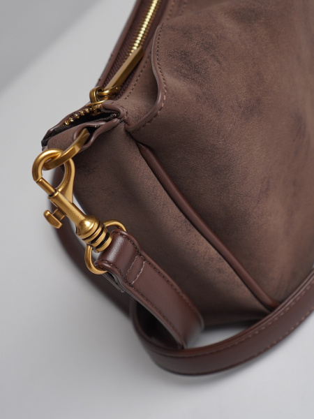 фото 451-47 550235 Сумка кросс-боди женская эко нубук Ludor коричневый