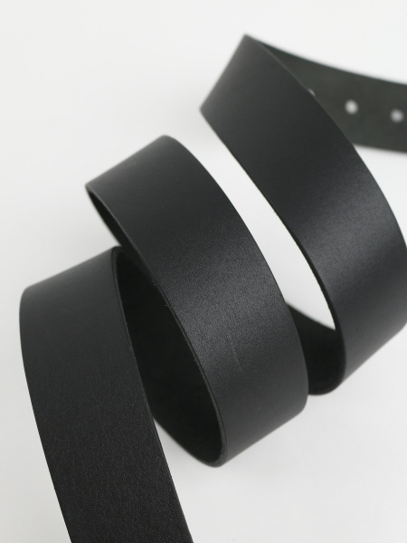 фото 457-37  Ремень мужской DG черный