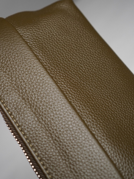 фото 451-97 9020 Клатч женский натуральная кожа Ludor хаки