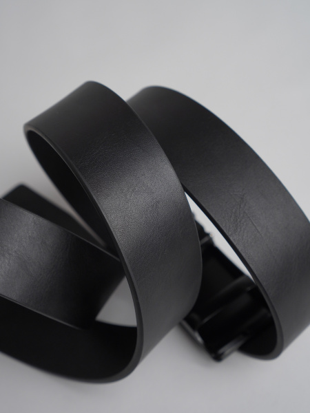 фото 453-02  Ремень мужской DG черный