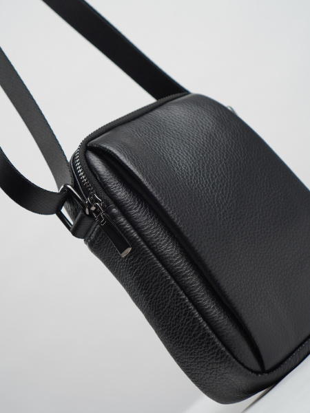 фото 453-73 22-1863-2 Сумка кросс-боди мужская натуральная кожа DE-GOSA черный