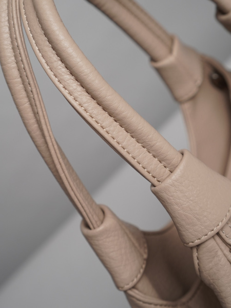 451-63 550249 Сумка хобо женская экокожа Ludor светло-бежевый