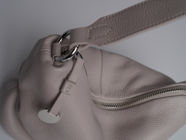 450-38 6661 Сумка хобо женская натуральная кожа Ludor бежевый